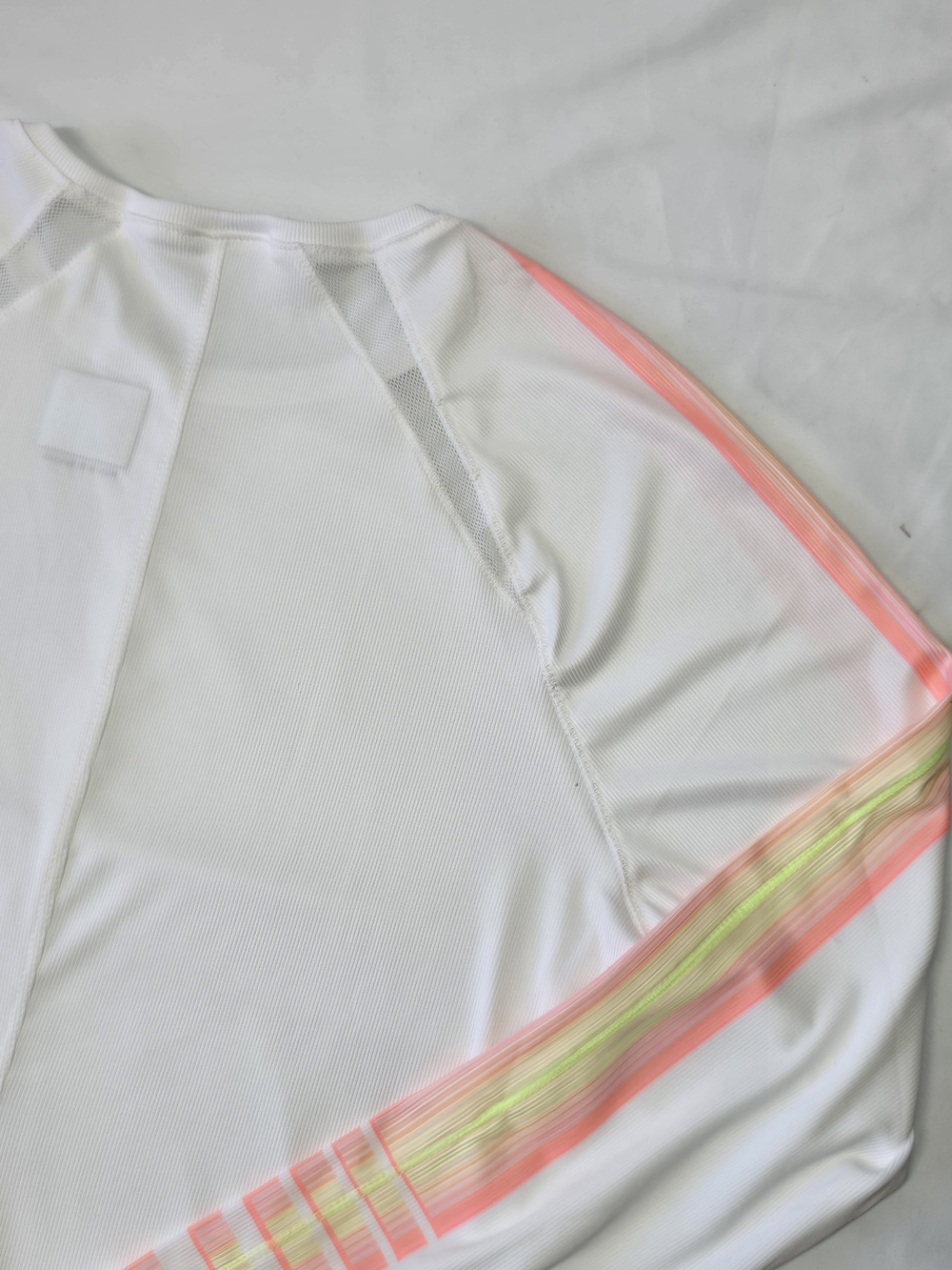 Lucky in Love VaporTex Neon Stripe Long Sleeve Activewear Top White XL NWT - Picture 11 of 13